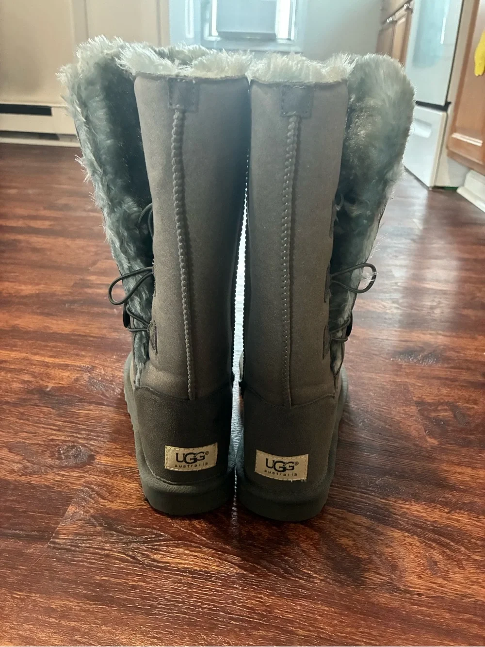 Women’s Cozy Tall Winter Boots in gray with Faux Fur Trim